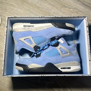Jordan 4 Retro "University Blue" | Men's Size 9
